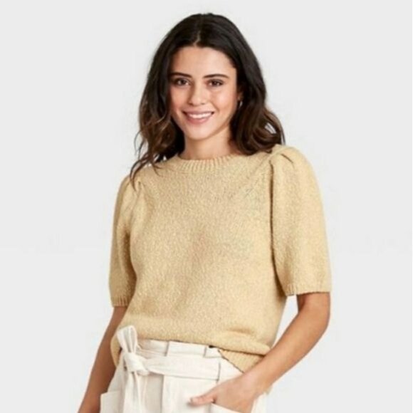 Universal Thread Cream Short Puff Sleeve Boucle Knit Sweater Women's Size Medium - Picture 1 of 7